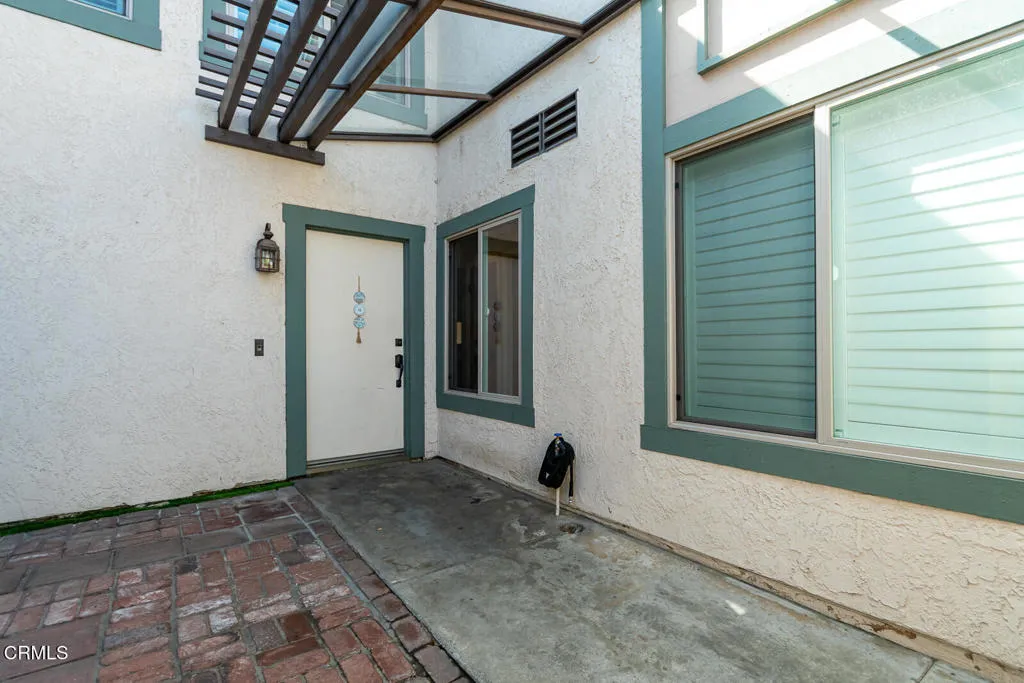 842 E Pepper Tree Drive, Azusa, California 91702 home-pic-2